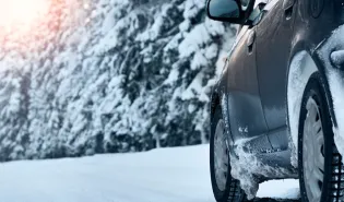 Voiture en hiver