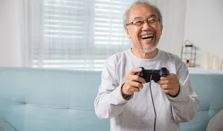 e-sport senior