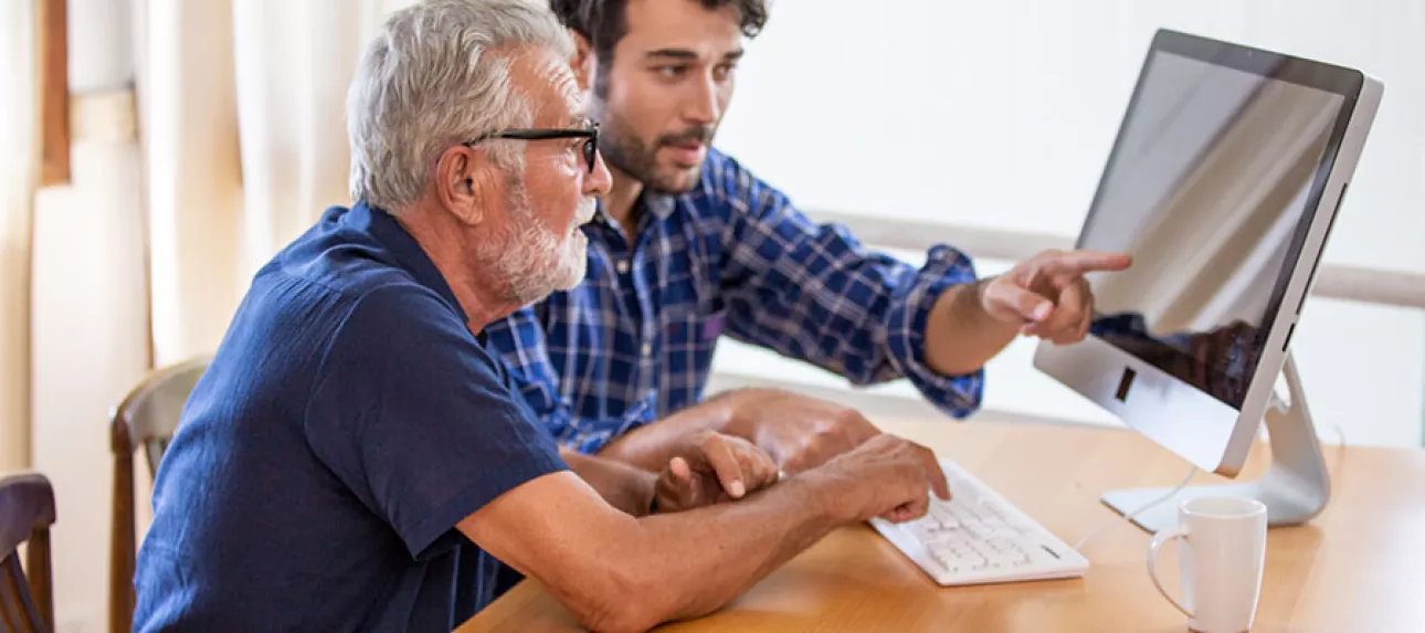 Cours d’informatique à domicile pour seniors