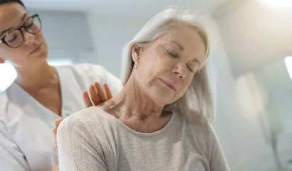 Massage personne âgée