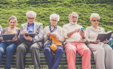 Lecteur de livre audio pour personne âgée : lequel choisir ?